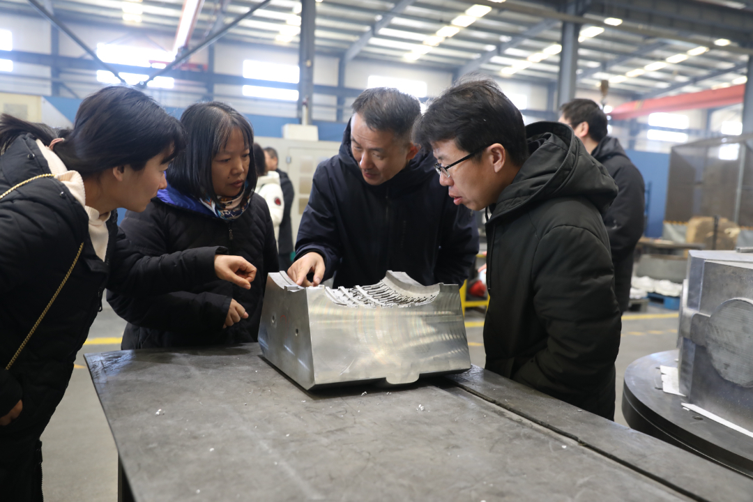 山東職業(yè)學院“博士科研工作站”落戶墾利，助力新材料技術(shù)推廣服務(wù)